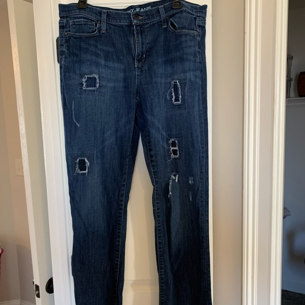 DKNY distressed Soho jeans! Dark denim! So cute